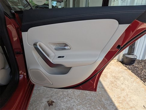 Used 2023 Mercedes-Benz CLA 250 image 34