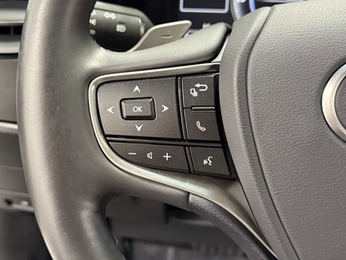 Used 2022 Lexus ES 250 image 17