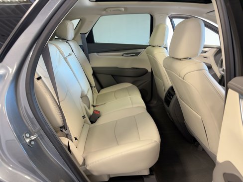 Used 2022 Cadillac XT5 Premium Luxury w/ Technology Package image 30