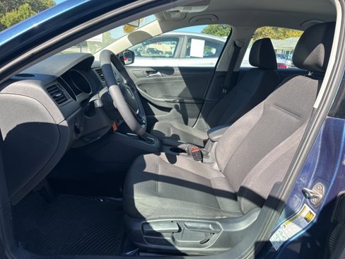 Used 2016 Volkswagen Jetta S image 10