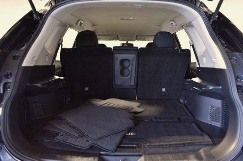 Used 2017 Nissan Rogue S image 28
