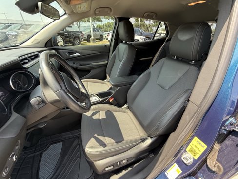 Used 2021 Buick Encore GX Select image 27