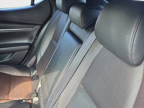 Used 2019 MAZDA MAZDA3 Hatchback w/ Premium Package image 17