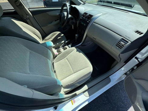 Used 2009 Toyota Corolla LE image 16