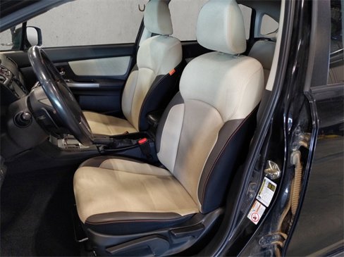 Used 2017 Subaru Crosstrek 2.0i Premium w/ Moonroof Package image 10