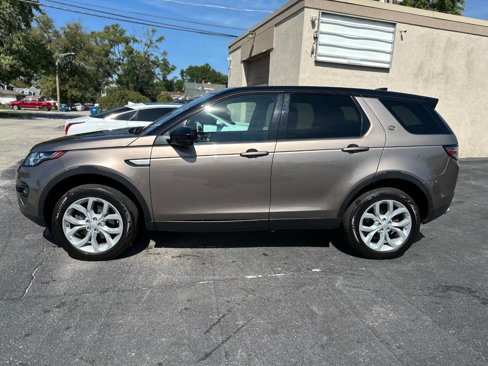 Used 2017 Land Rover Discovery Sport HSE image 6