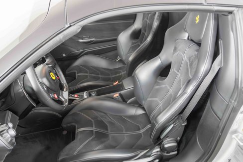 Used 2016 Ferrari 488 Spider image 40
