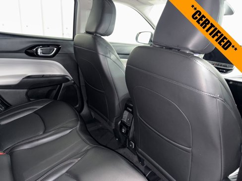Certified 2022 Jeep Compass Limited image 21