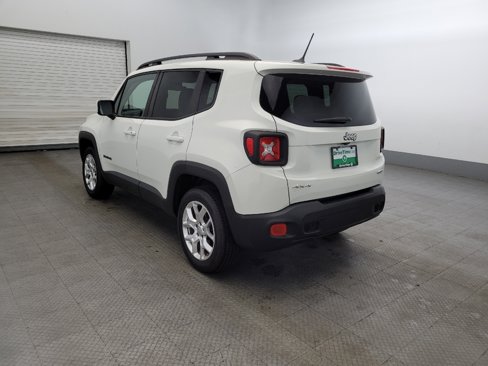 Used 2015 Jeep Renegade Latitude image 5