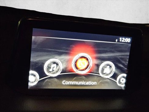 Used 2018 MAZDA MAZDA3 Sport image 8