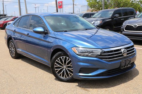 Used 2021 Volkswagen Jetta S image 1