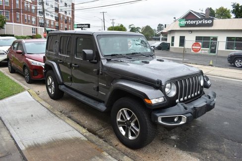 Used 2019 Jeep Wrangler Unlimited Sahara image 4