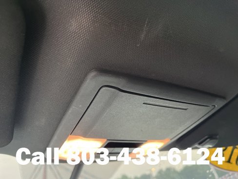 Used 2018 Ford Explorer XLT w/ Equipment Group 202A image 33