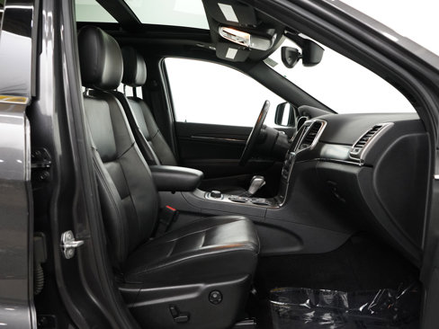 Used 2018 Jeep Grand Cherokee Limited w/ Luxury Group II image 10