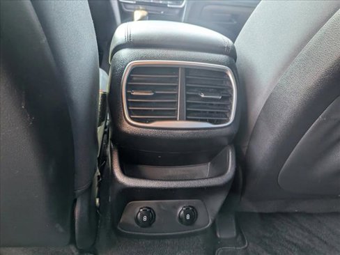 Used 2020 Hyundai Santa Fe SEL w/ Convenience Package image 13