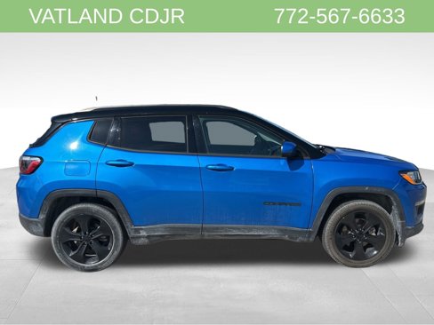 Certified 2021 Jeep Compass Latitude image 4