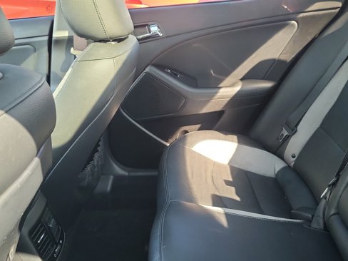 Used 2013 Kia Optima SX w/ Premium Touring Pkg image 7