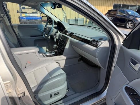 Used 2007 Mercury Montego Premier image 19