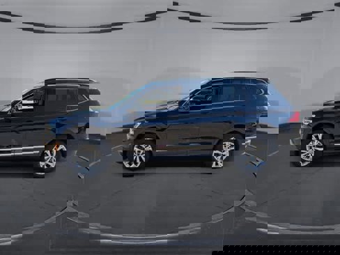 Used 2018 Volkswagen Tiguan SE image 4