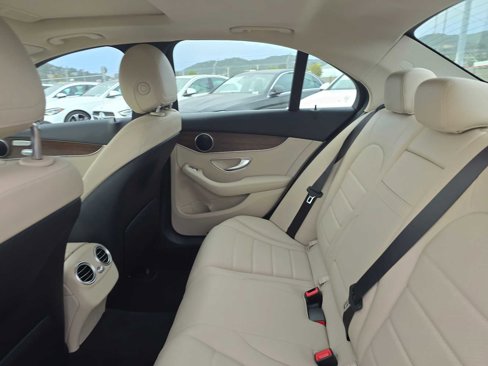 Used 2021 Mercedes-Benz C 300 Sedan image 16