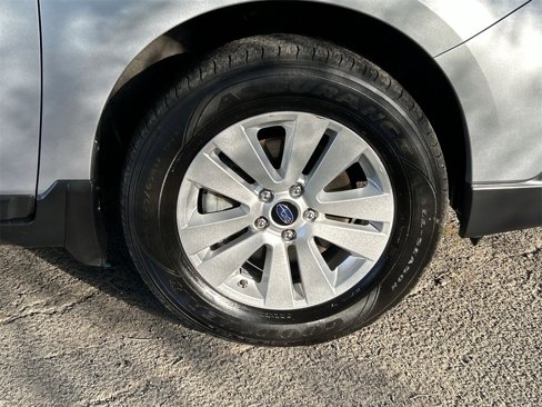 Used 2019 Subaru Outback 2.5i image 13