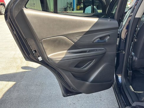 Used 2022 Buick Encore Preferred w/ Safety Package II image 16