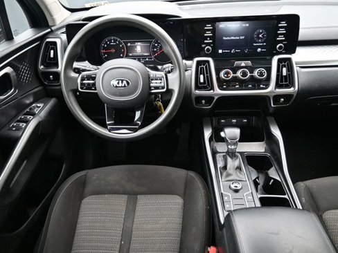 Used 2021 Kia Sorento LX image 26