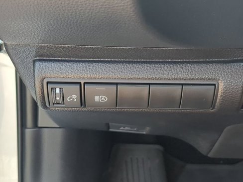 Used 2024 Toyota Corolla LE image 20