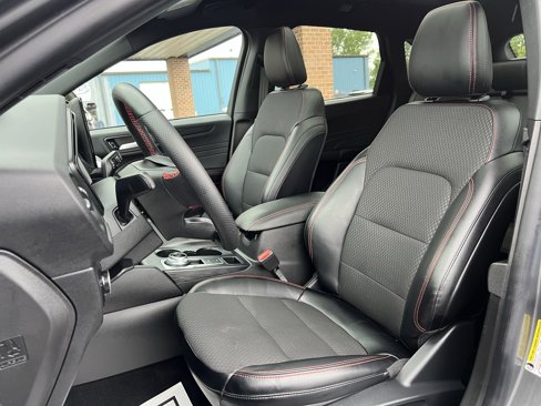 Used 2024 Ford Escape ST-Line w/ Tech Pack #1 image 12