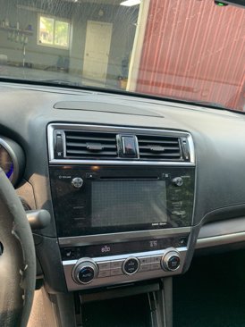 Used 2017 Subaru Outback 3.6R Touring image 11