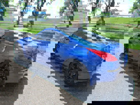 Used 2006 Nissan 350Z Enthusiast w/ (N93) Cargo Convenience Pkg image 8