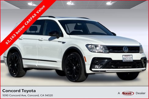 Used 2021 Volkswagen Tiguan SE image 1