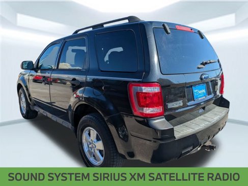 Used 2011 Ford Escape XLT image 7