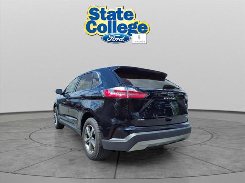 Used 2024 Ford Edge SEL w/ Convenience Package image 6