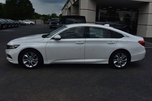 Used 2019 Honda Accord LX image 8