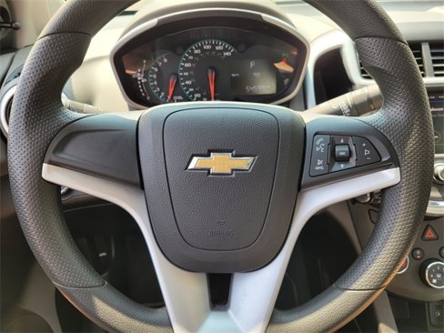Used 2020 Chevrolet Sonic LS image 30