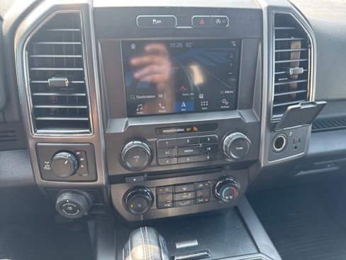 Used 2018 Ford F150 XLT w/ Equipment Group 302A Luxury image 9
