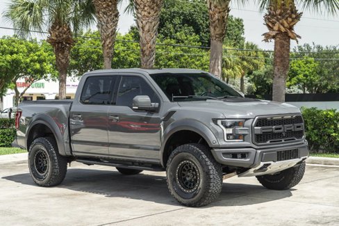 Used 2018 Ford F150 Raptor w/ Equipment Group 802A Luxury image 10