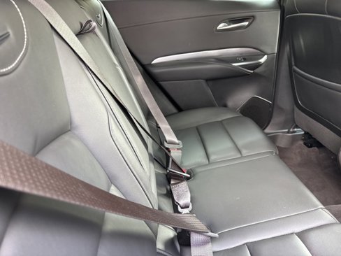 Used 2024 Cadillac XT4 Premium Luxury image 22