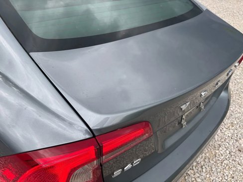 Used 2018 Volvo S60 T5 Inscription image 24