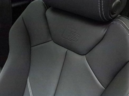 New 2025 Audi Q3 2.0T Premium image 24