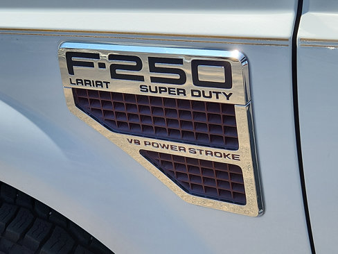 Used 2009 Ford F250 Lariat image 8