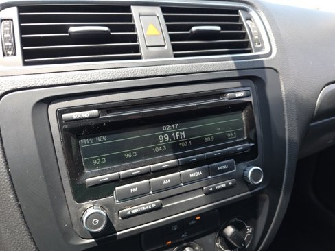 Used 2012 Volkswagen Jetta S image 20