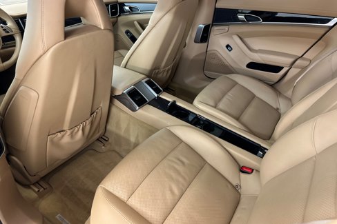 Used 2011 Porsche Panamera 4 image 25