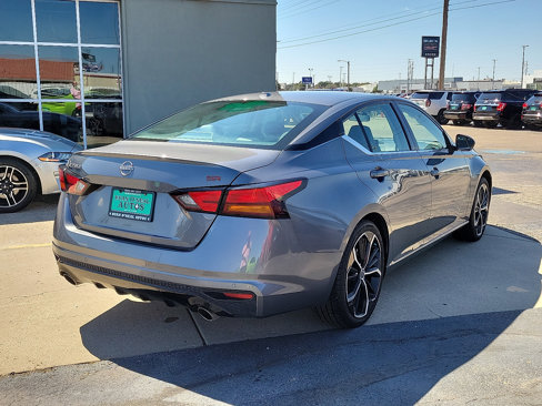 Used 2024 Nissan Altima 2.5 SR image 3