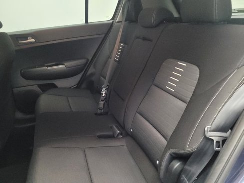 Used 2018 Kia Sportage LX image 18
