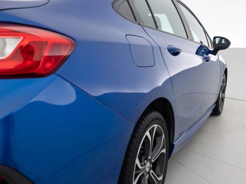 Used 2019 Chevrolet Cruze LT w/ Convenience Package image 14