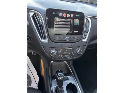 Used 2018 Chevrolet Malibu LT image 6