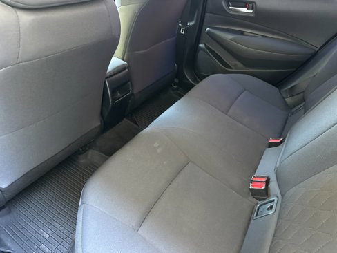 Used 2020 Toyota Corolla LE image 13