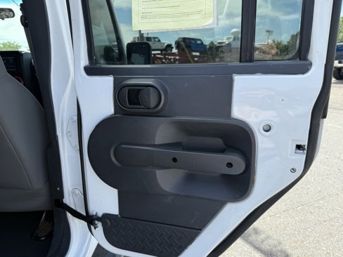 Used 2008 Jeep Wrangler X image 29